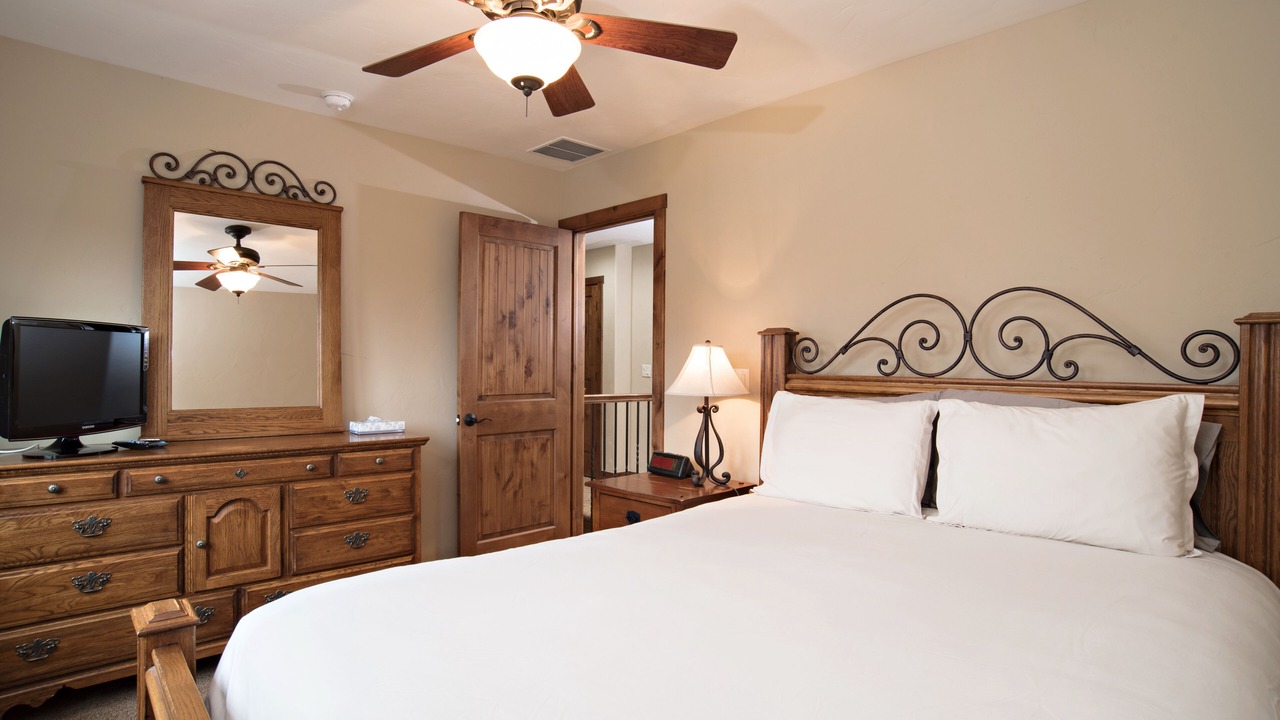 Photo of Bedroom in Carbondale