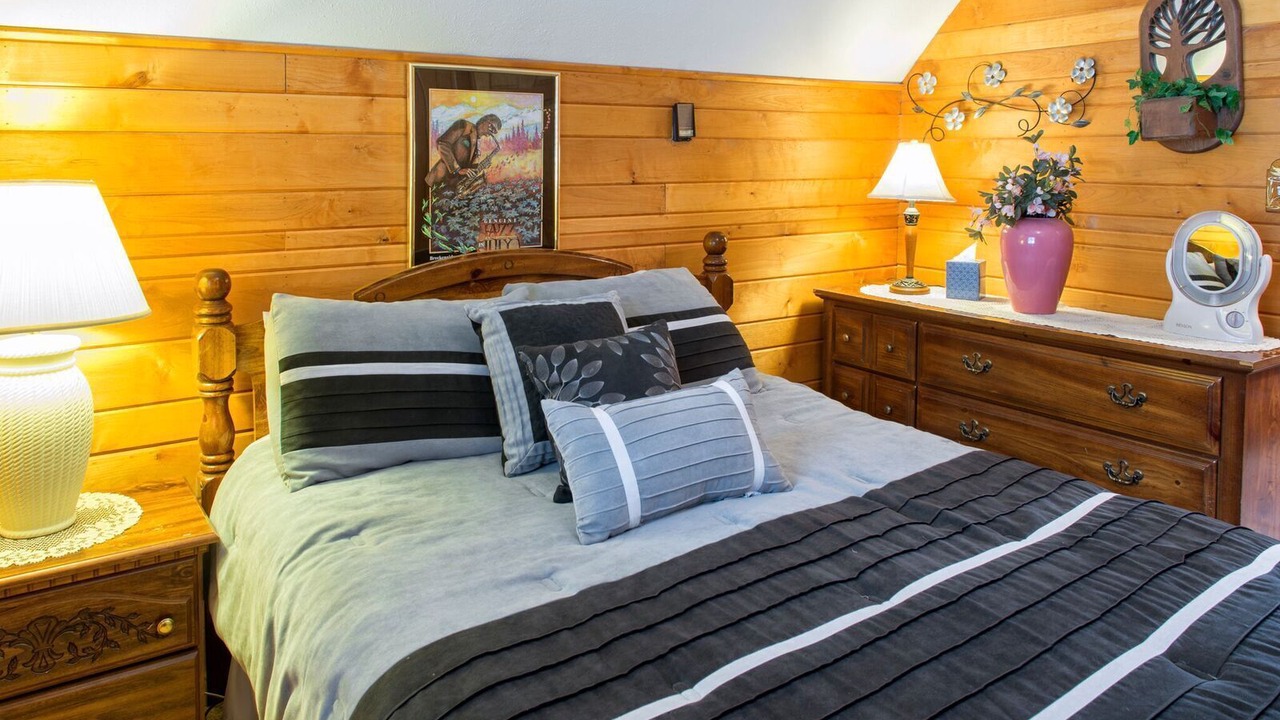 Photo of Bedroom in Baldy Mountain