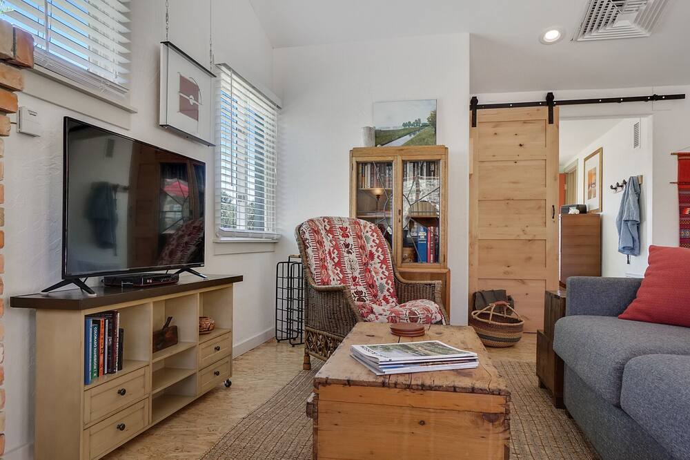 Photo of Bedroom in Redlands