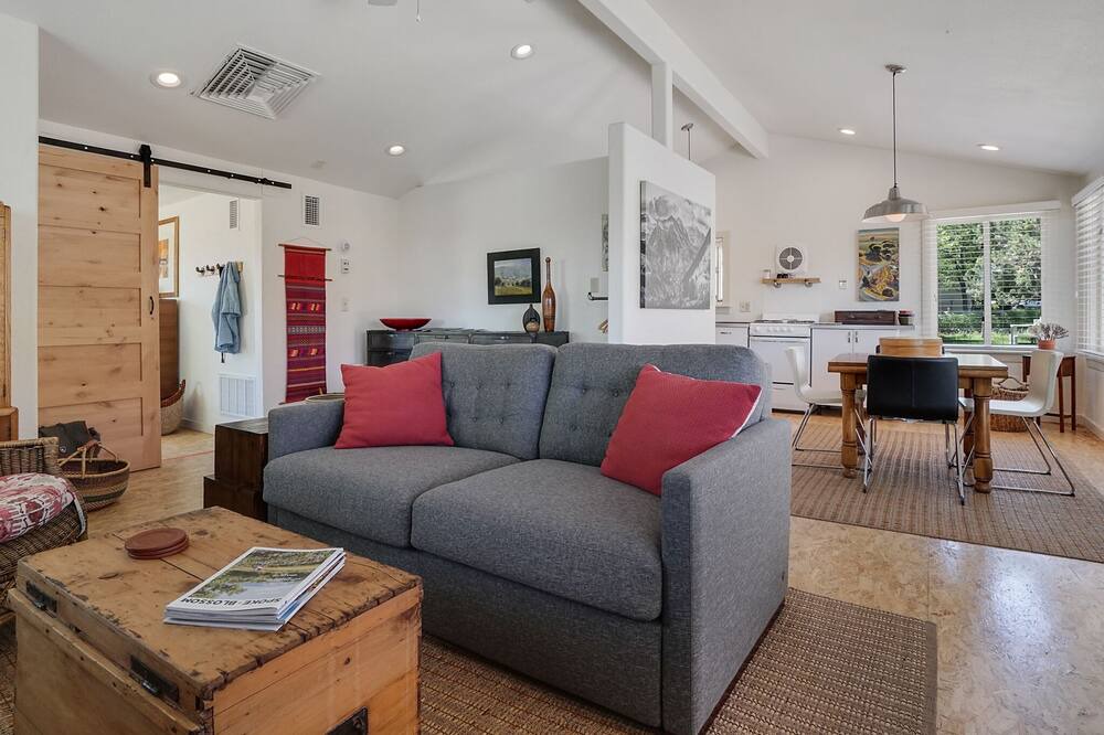 Photo of Bedroom in Redlands