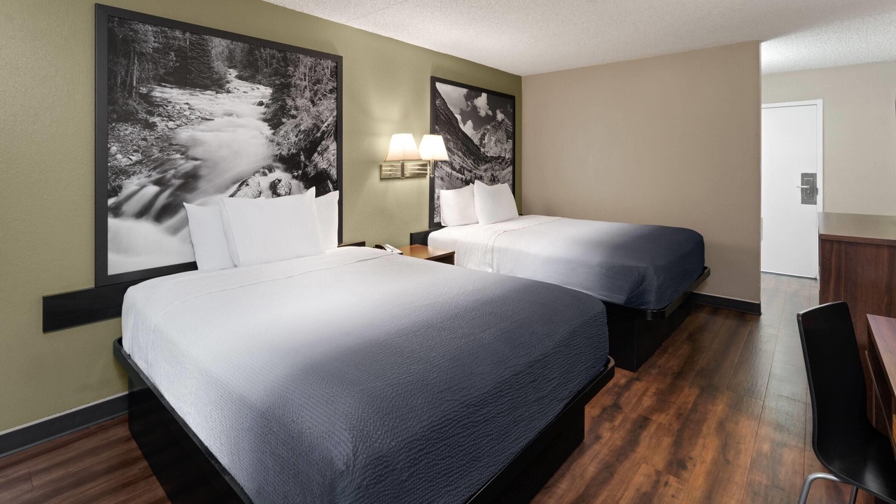 Photo of Bedroom in Northwest Colorado Springs