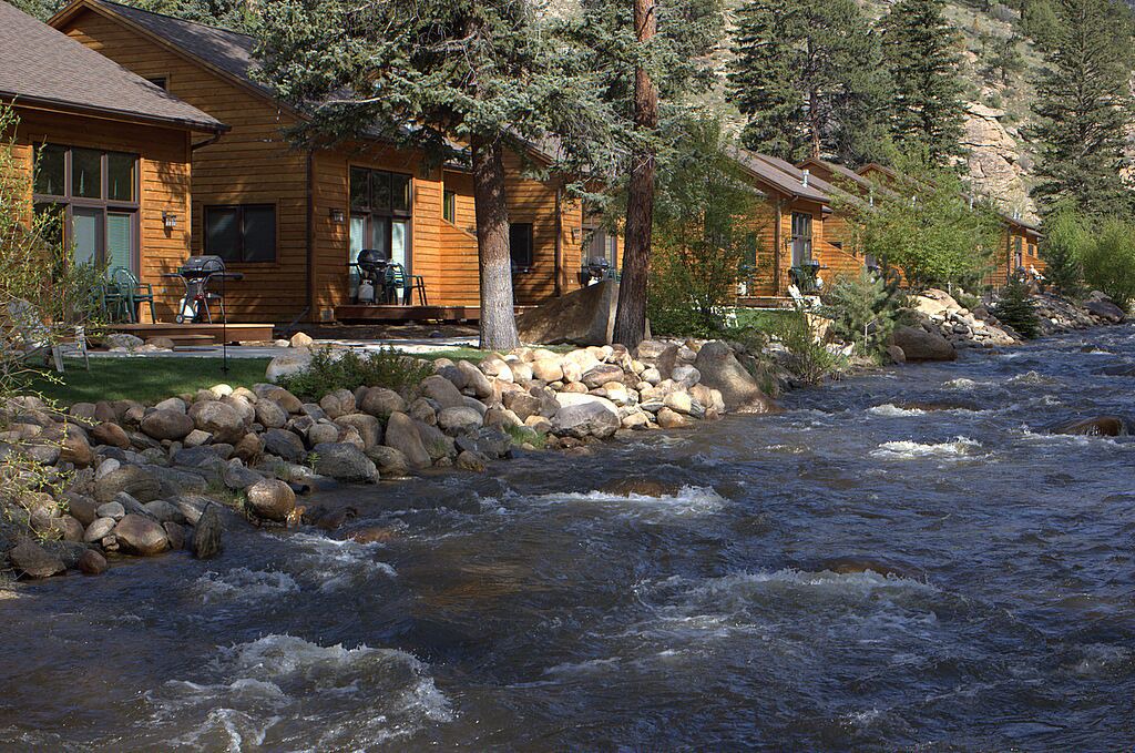 Photo of Outdoor in Fall River Estates