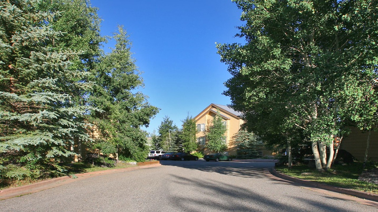 Photo of Outdoor in Summit Cove