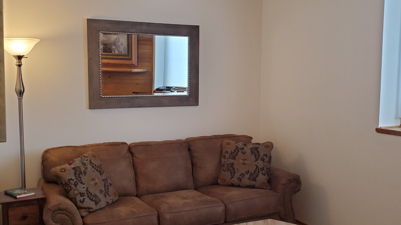 Photo of Livingroom in Summit Cove