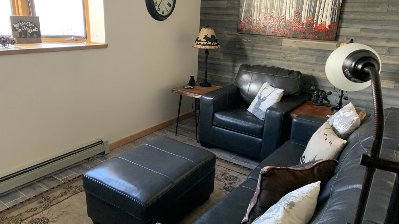 Photo of Livingroom in Summit Cove