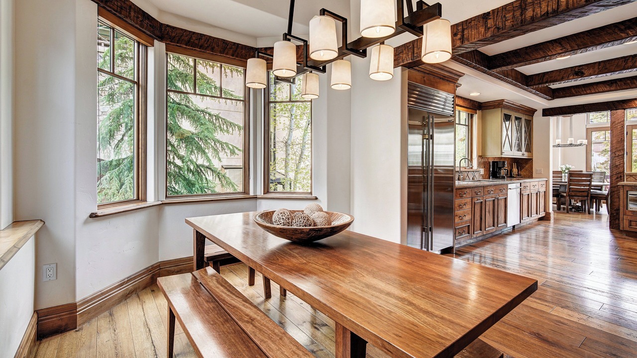 Photo of Livingroom in Vail