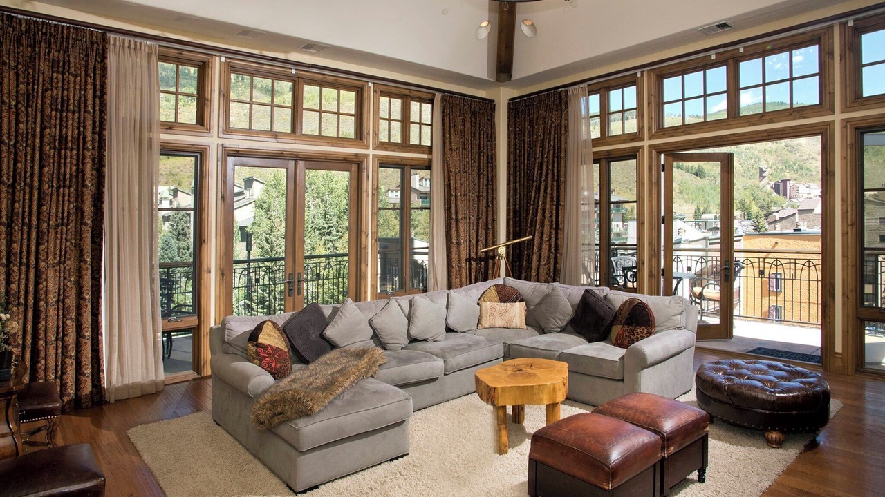Photo of Livingroom in Vail