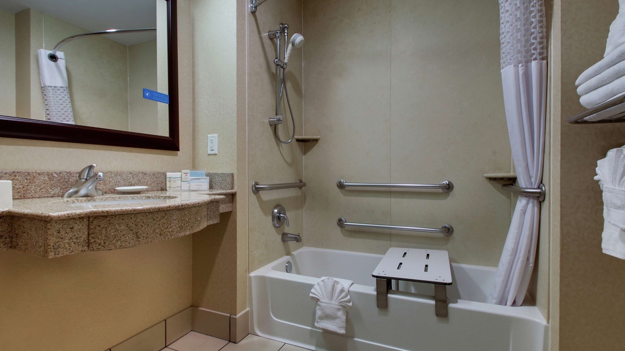 Photo of Bathroom in Ken Caryl