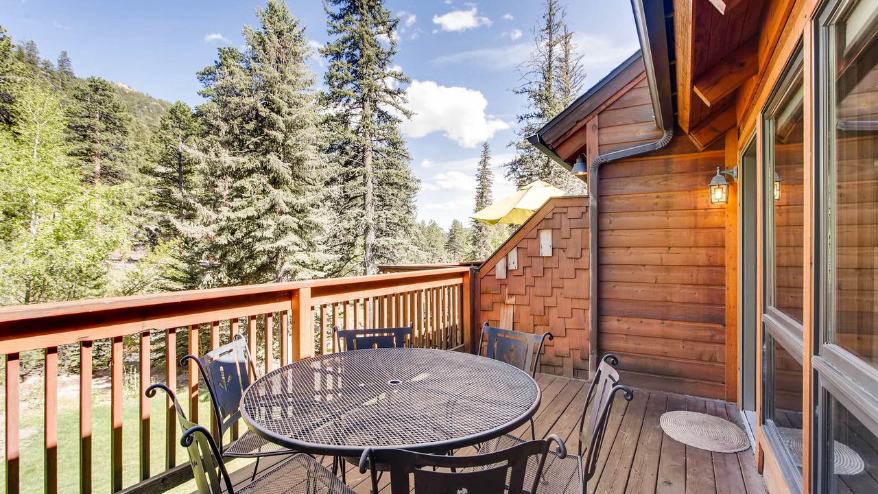Photo of Patio Balcony in Fall River Estates