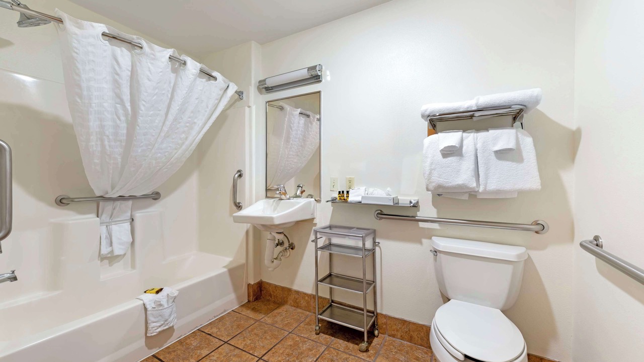 Photo of Bathroom in Pueblo
