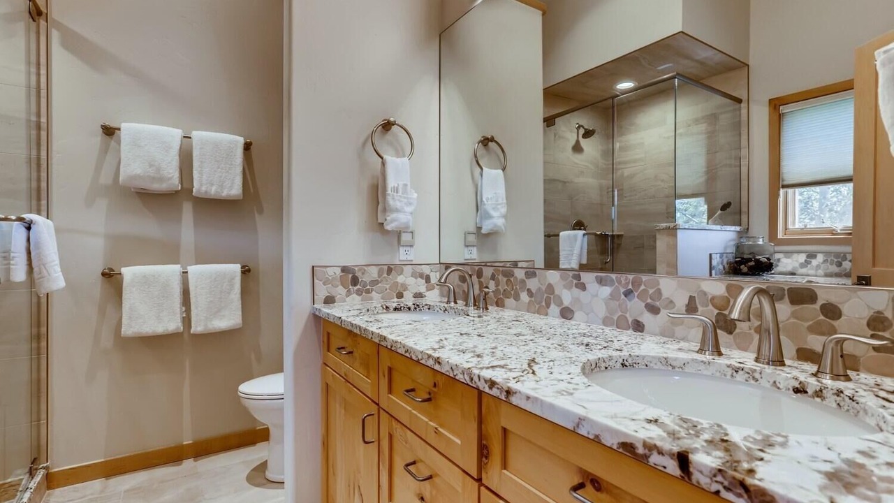 Photo of Bathroom in The Reserve