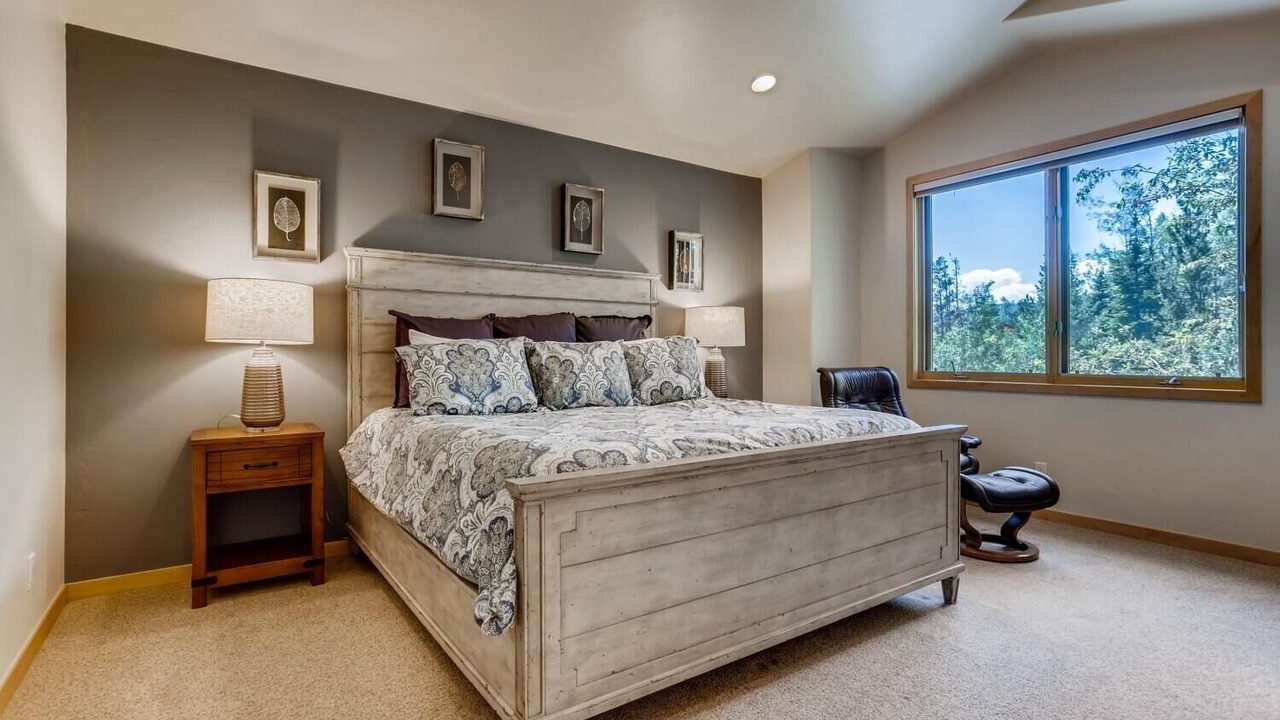Photo of Bedroom in The Reserve