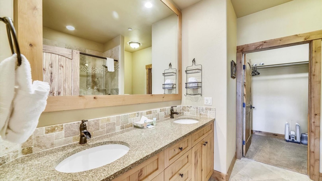 Photo of Bathroom in Frisco