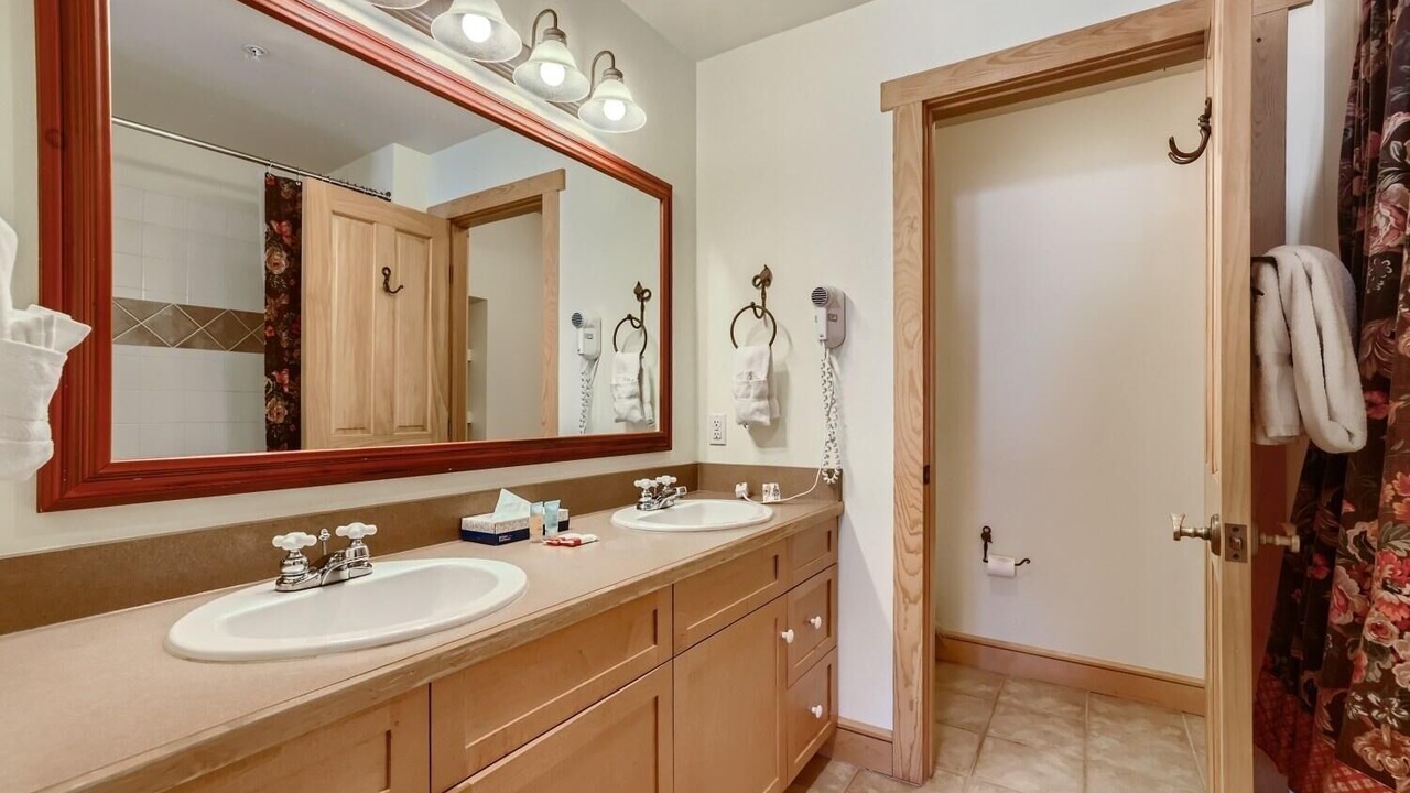 Photo of Bathroom in East Village at Copper