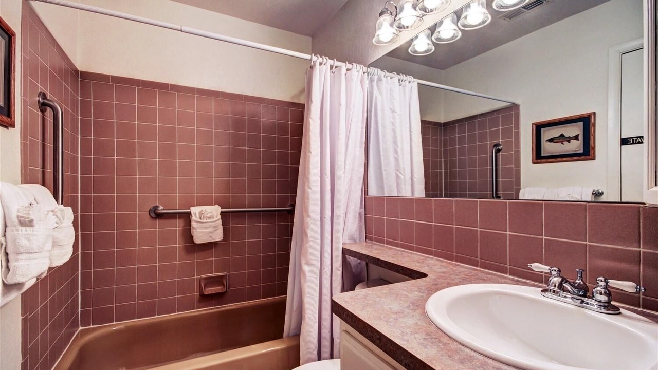 Photo of Bathroom in Frisco