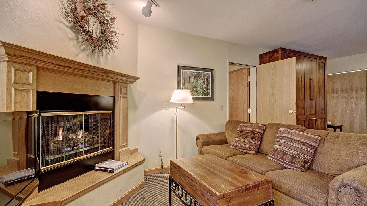Photo of Livingroom in Historic District