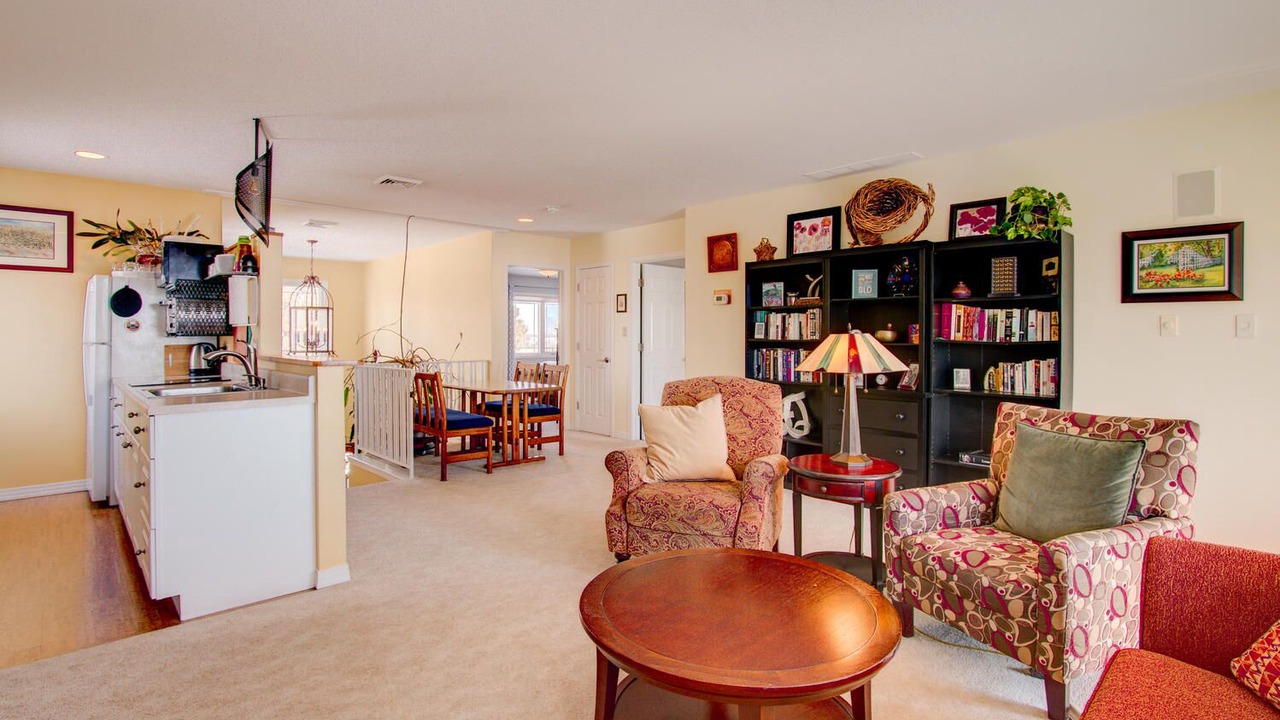 Photo of Livingroom in Mead