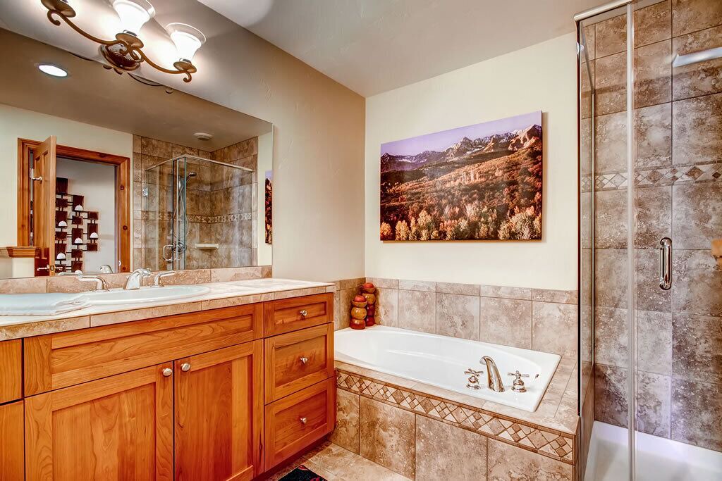 Photo of Bathroom in The Highlands