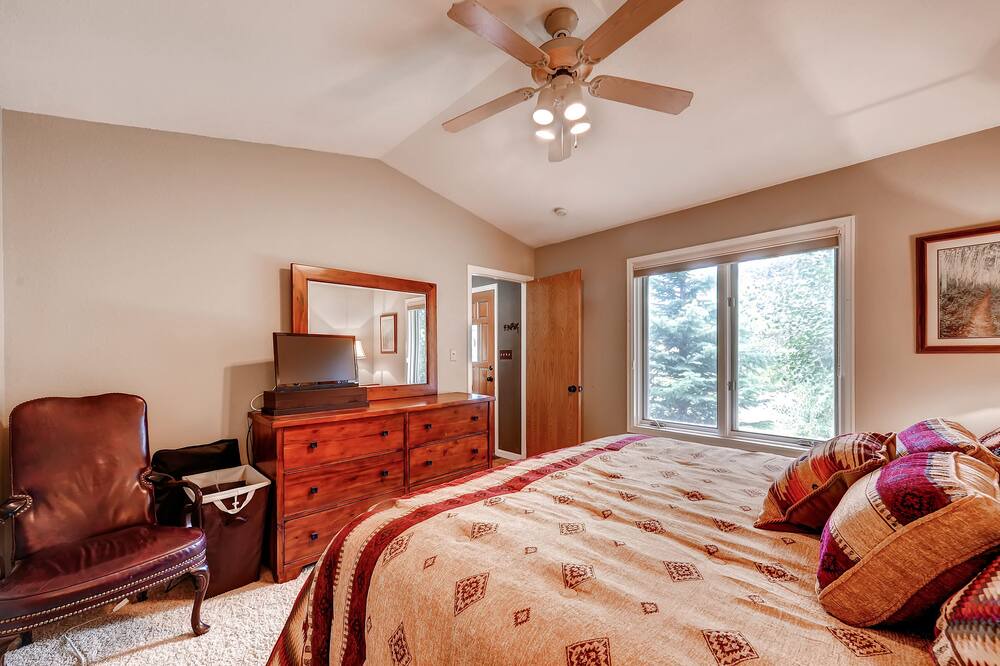 Photo of Bedroom in Frisco