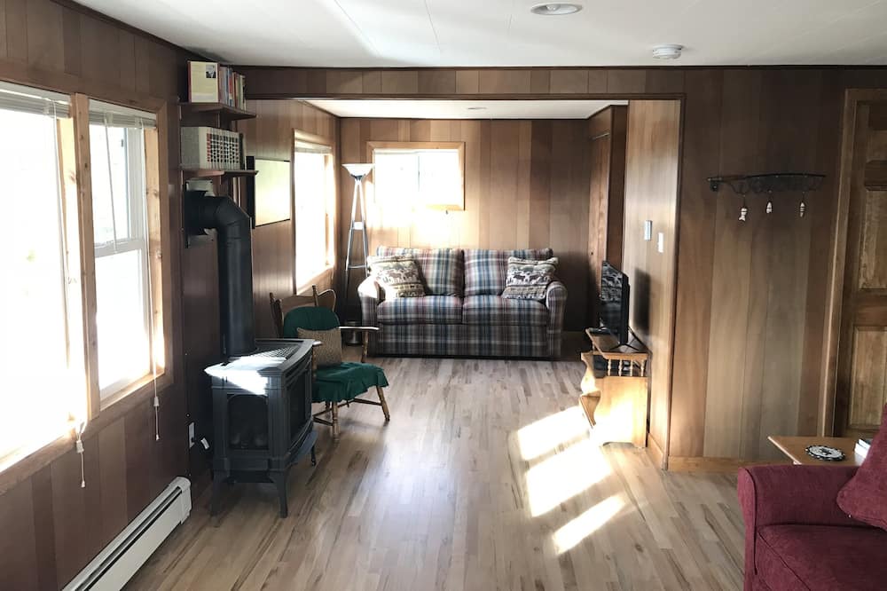 Photo of Livingroom in Black Hawk