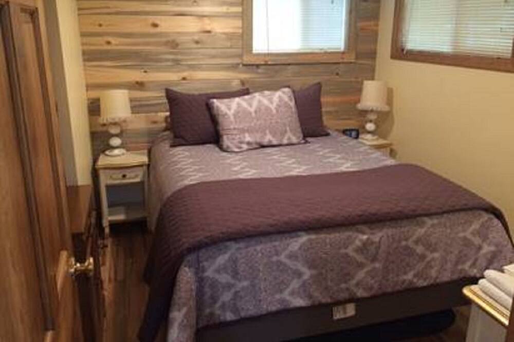 Photo of Bedroom in Black Hawk