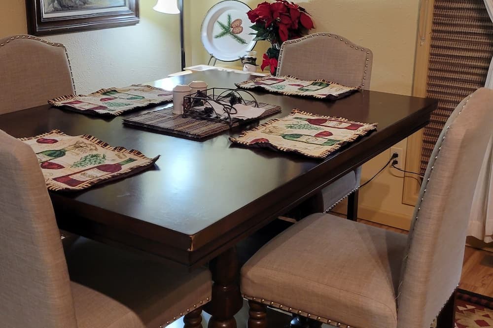 Photo of Kitchen in Warm Springs