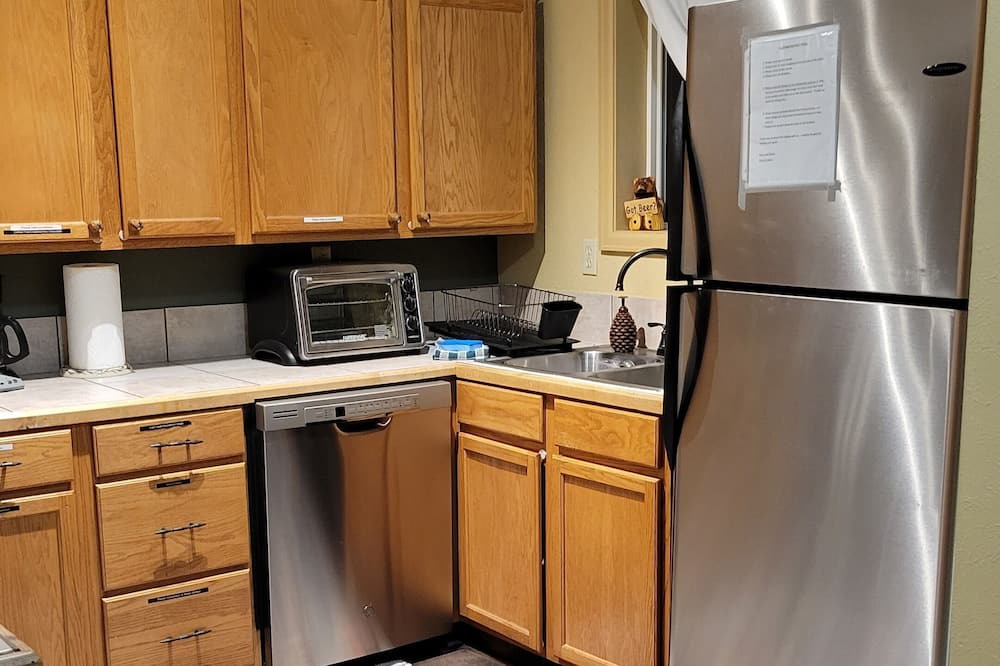 Photo of Kitchen in Warm Springs