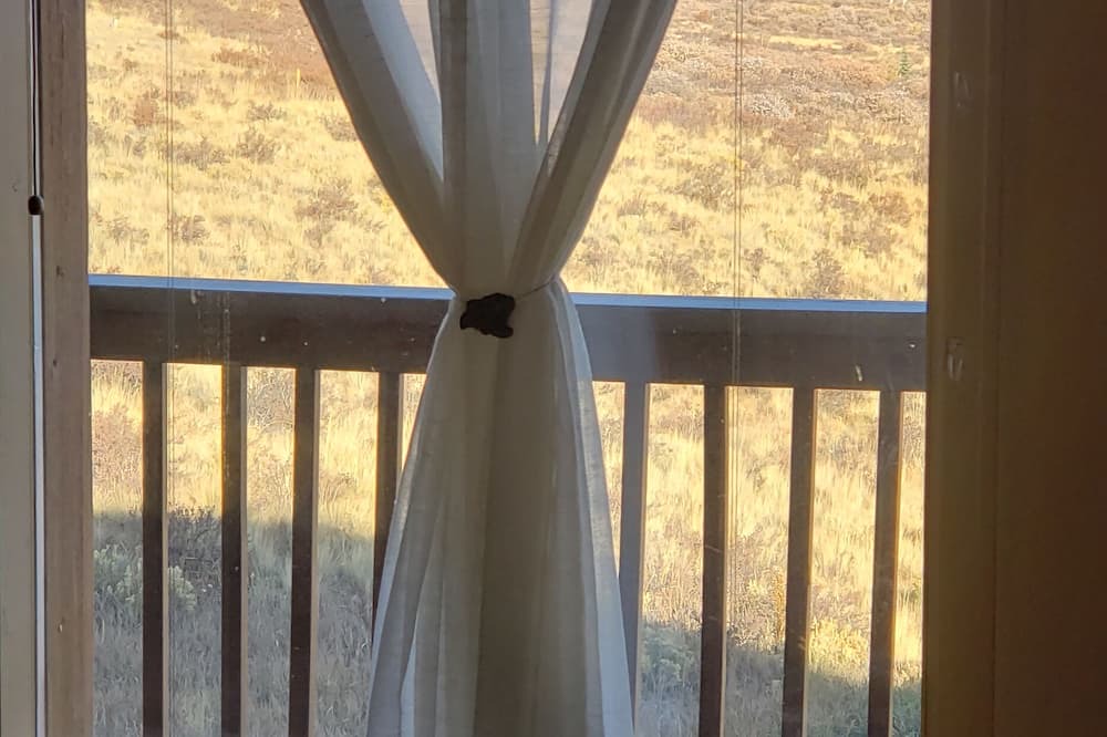 Photo of Bedroom in Warm Springs