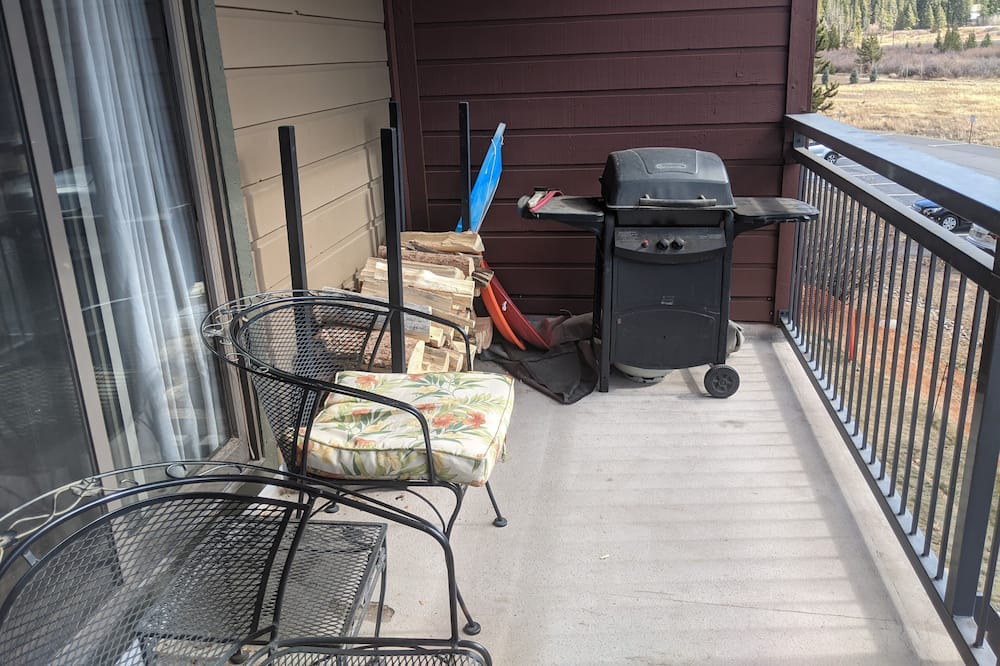 Photo of Patio Balcony in Lakeside Village