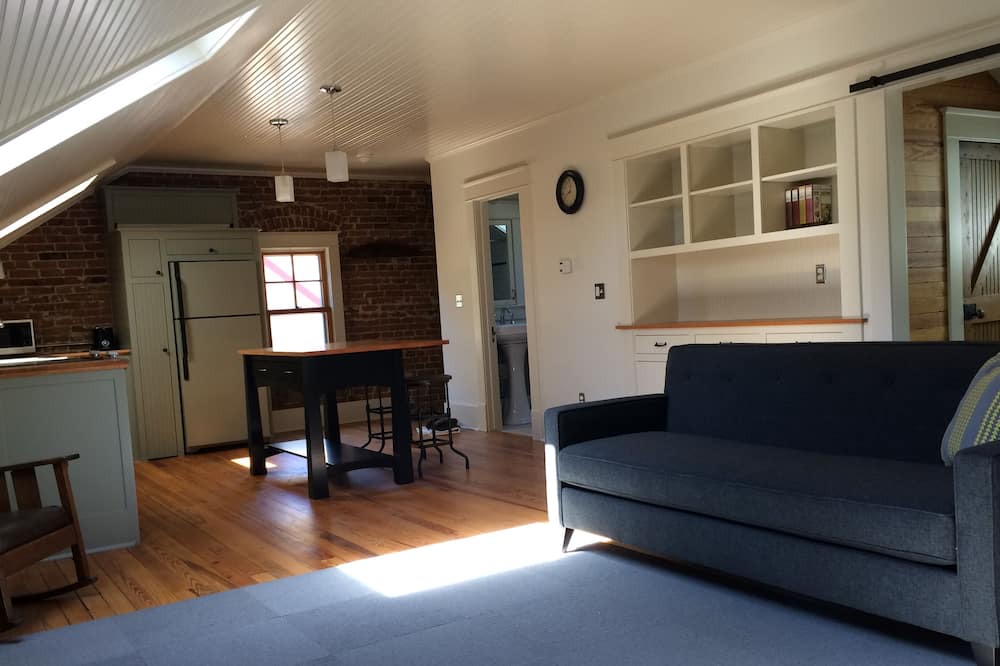 Photo of Livingroom in Old Town