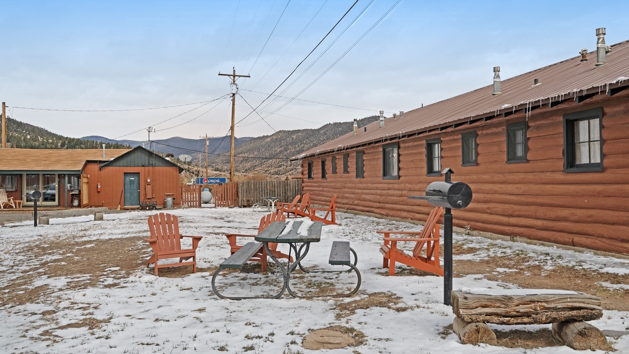 Photo of Outdoor in South Fork