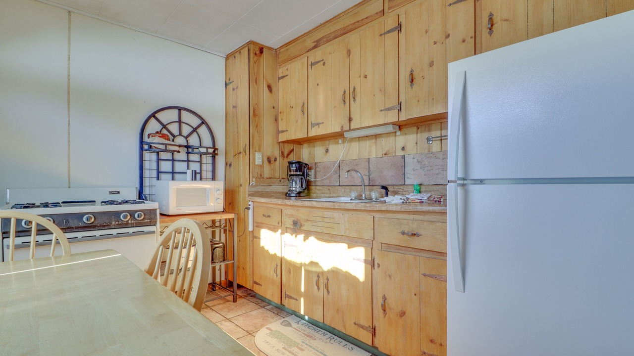 Photo of Kitchen in South Fork