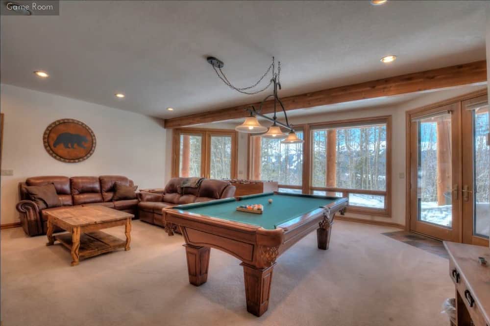 Photo of Bedroom in Forest Hills