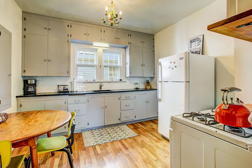 Photo of Kitchen in Central Colorado Springs
