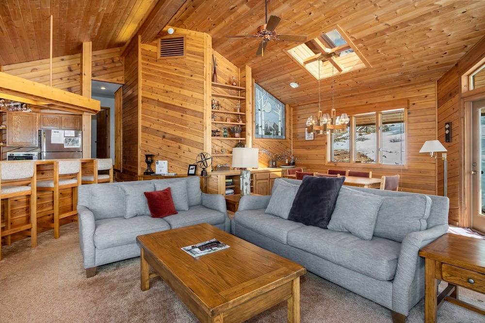 Photo of Bedroom in Estes Park
