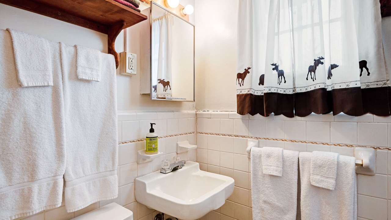 Photo of Bathroom in South Fork
