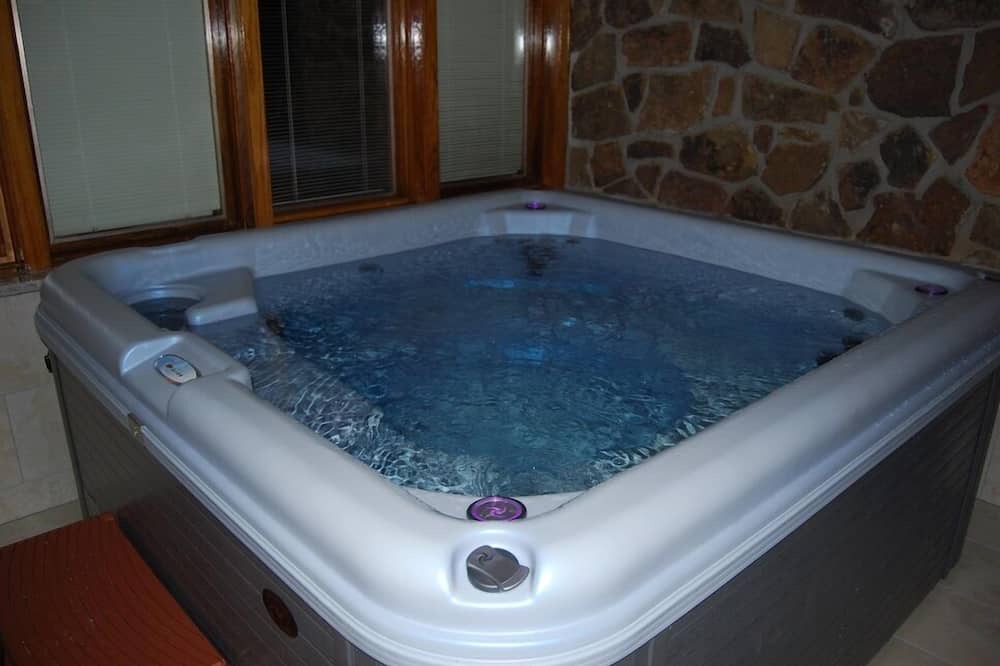 Photo of Bathroom in Mountain House