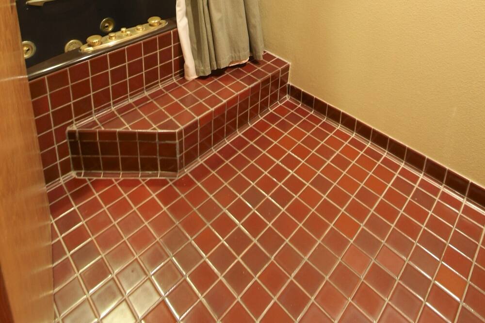 Photo of Bathroom in Mountain House