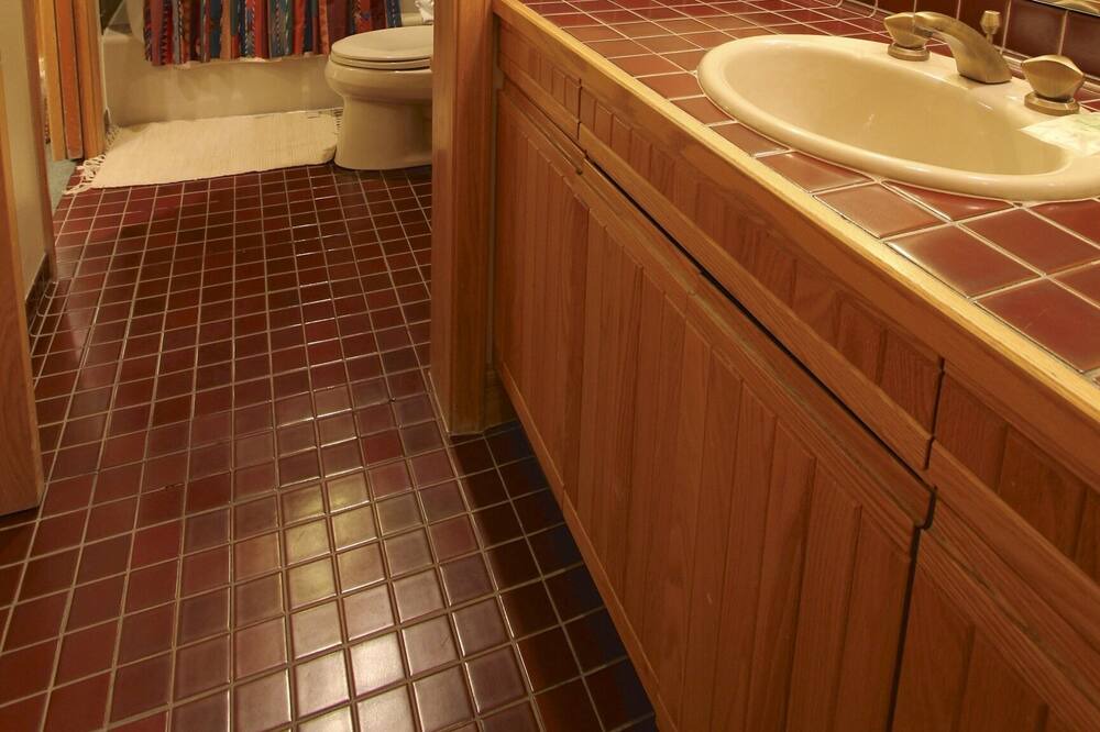 Photo of Bathroom in Mountain House