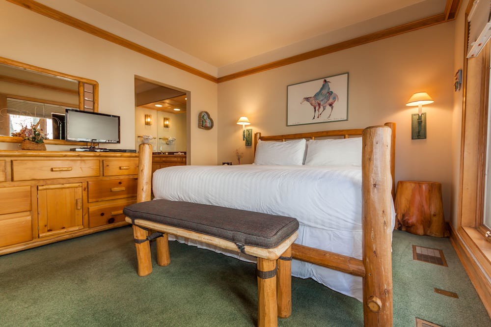 Photo of Bedroom in Mountain House