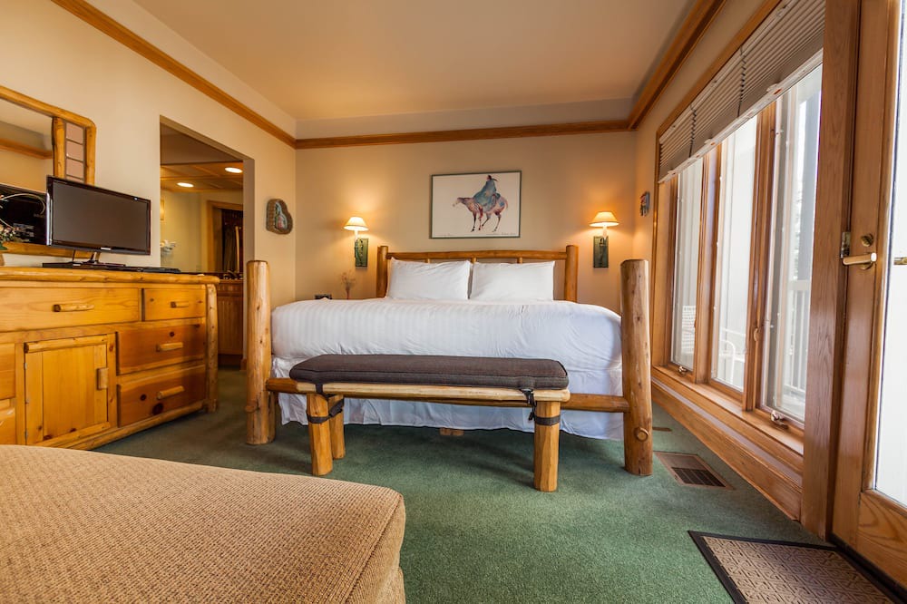 Photo of Bedroom in Mountain House