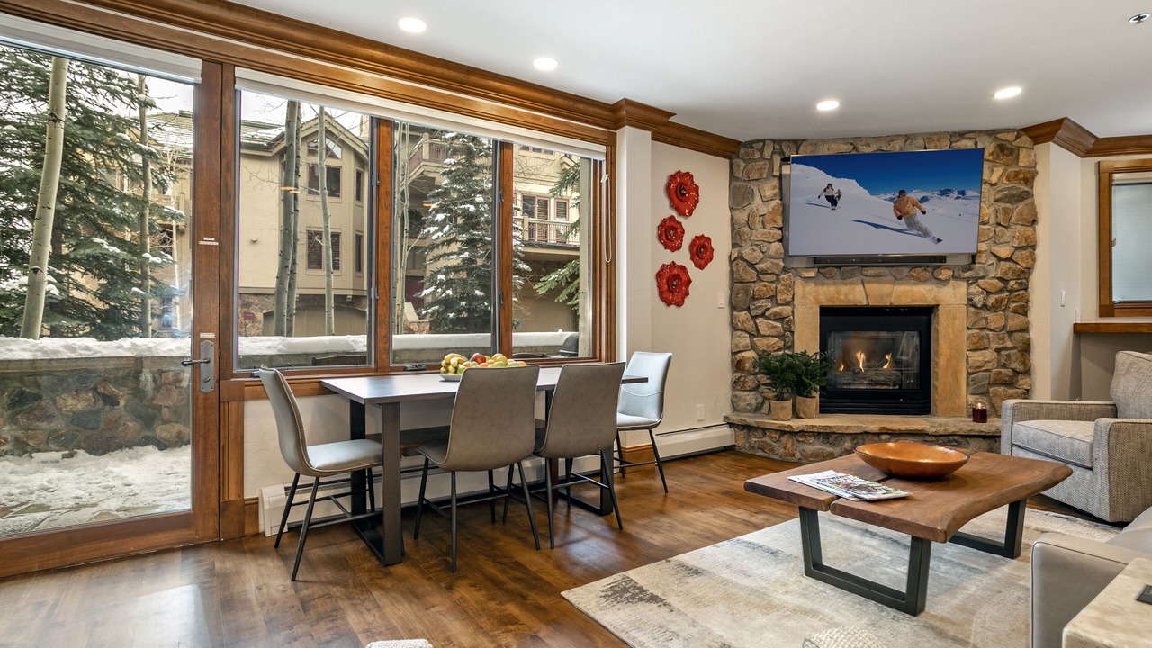 Photo of Livingroom in Highlands Townhomes