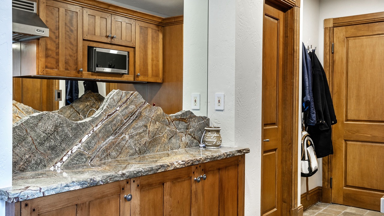 Photo of Kitchen in Highlands Townhomes