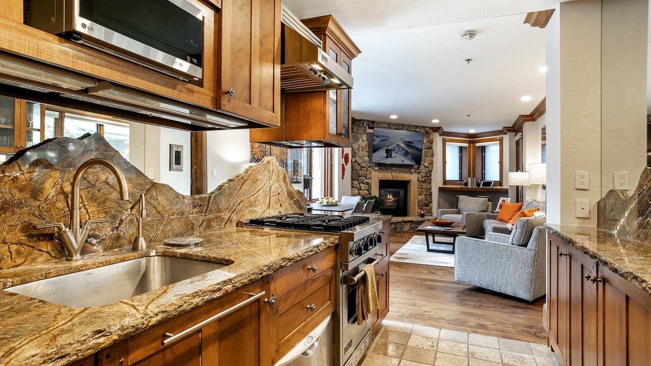 Photo of Kitchen in Highlands Townhomes