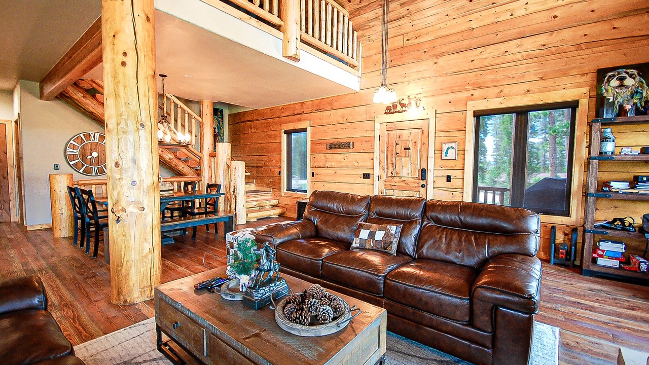 Photo of Livingroom in Grand Lake