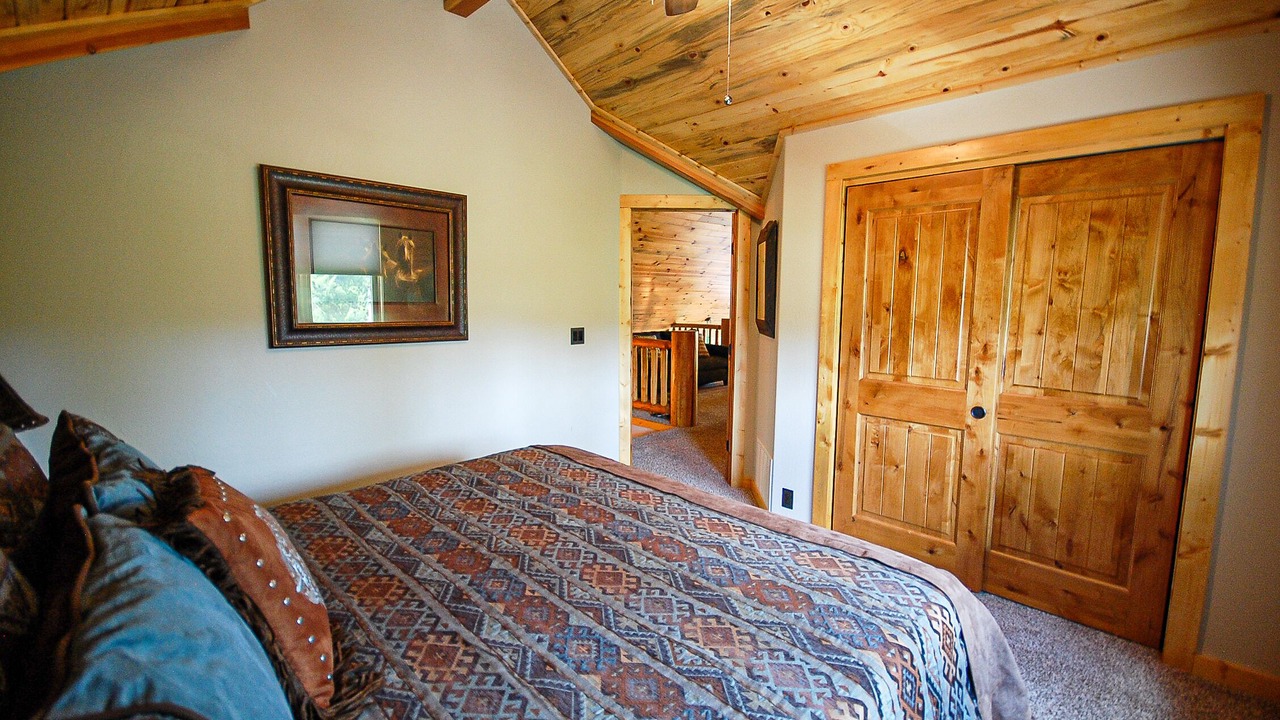 Photo of Bedroom in Grand Lake