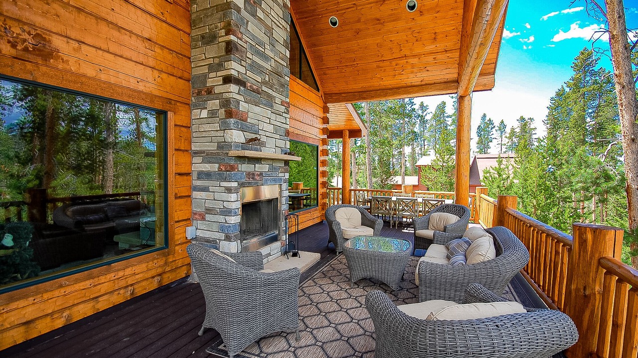 Photo of Patio Balcony in Grand Lake