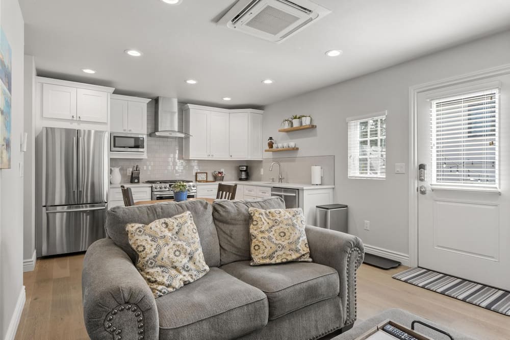 Photo of Bedroom in City Park