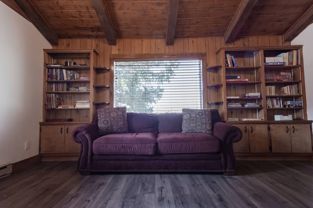 Photo of Livingroom in Almont