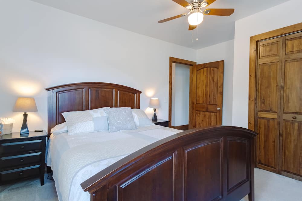 Photo of Bedroom in Almont